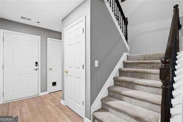 330 Cottonwood Creek Circle, Canton, GA 30114