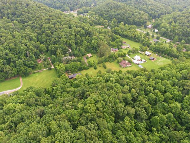 5034 Seymour Hollow Rd, Whites Creek, TN 37189