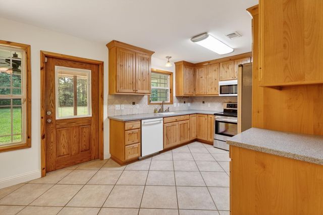 9847 Fm 326, Lufkin, TX 75901