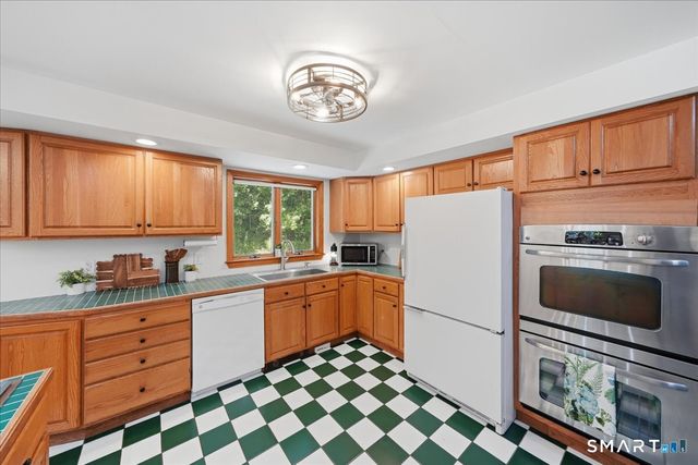 263 Starkweather Road, Plainfield, CT 06354