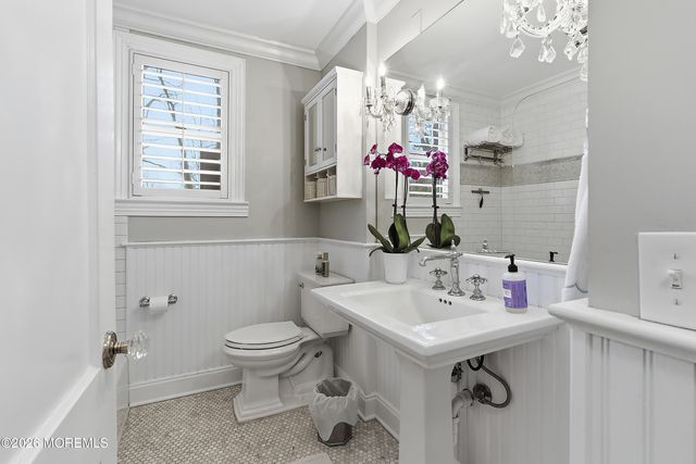 96 Lake Shore Drive, Red Bank, NJ 07701