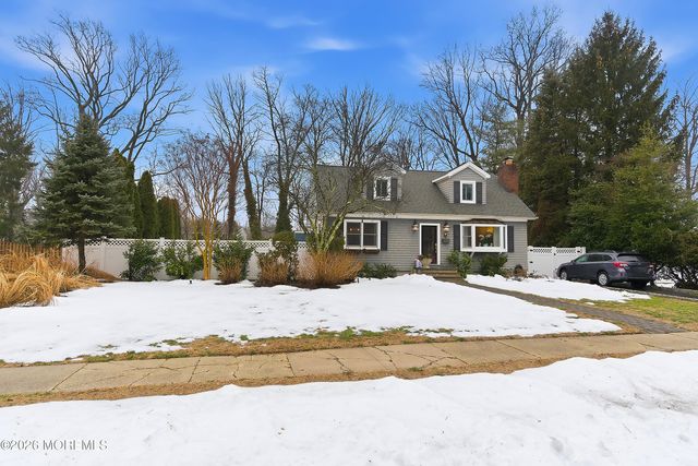 96 Lake Shore Drive, Red Bank, NJ 07701