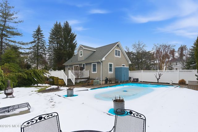 96 Lake Shore Drive, Red Bank, NJ 07701