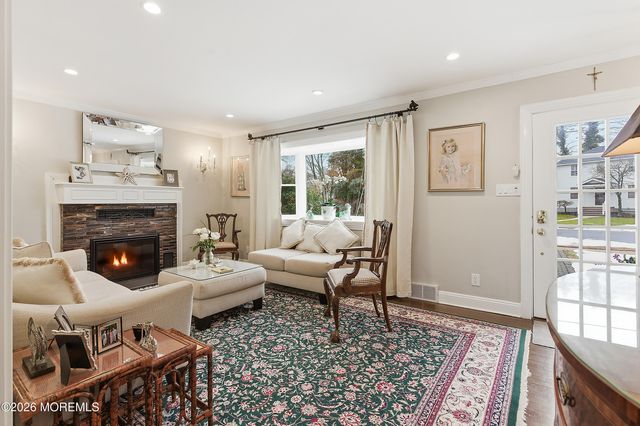 96 Lake Shore Drive, Red Bank, NJ 07701