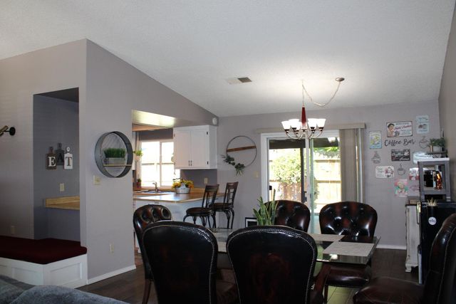 1637 Carlisle Ave, Modesto, CA 95356