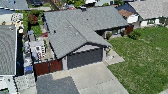 1637 Carlisle Ave, Modesto, CA 95356