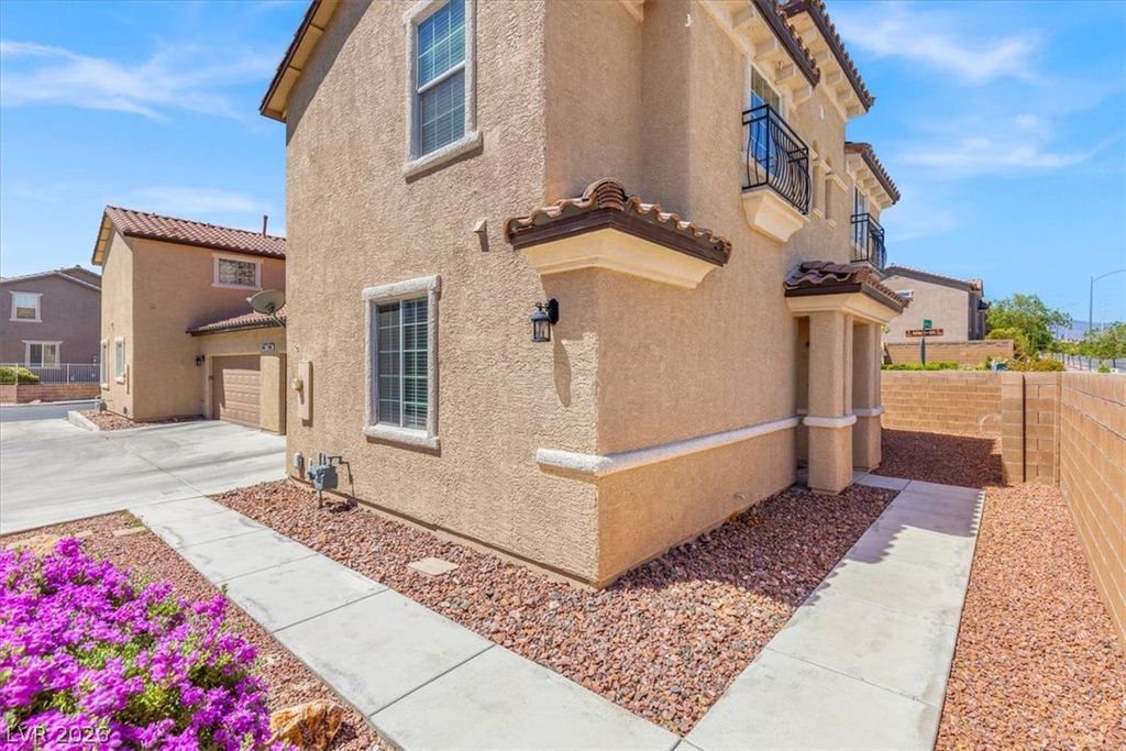 9860 Twilight Walk Avenue, Las Vegas, NV 89149 — photo 4