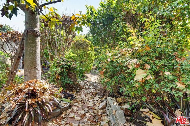 1321 Palms Boulevard, Venice, CA 90291