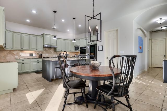 321 Angus DR, Cedar Park, TX 78613