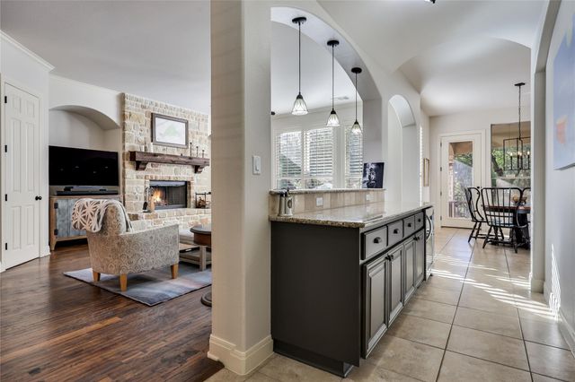 321 Angus DR, Cedar Park, TX 78613