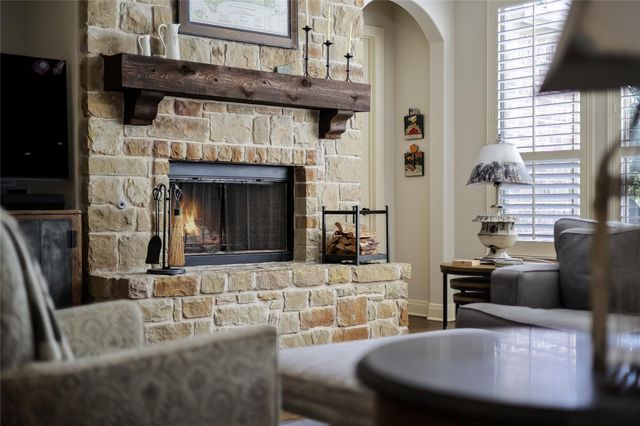 321 Angus DR, Cedar Park, TX 78613