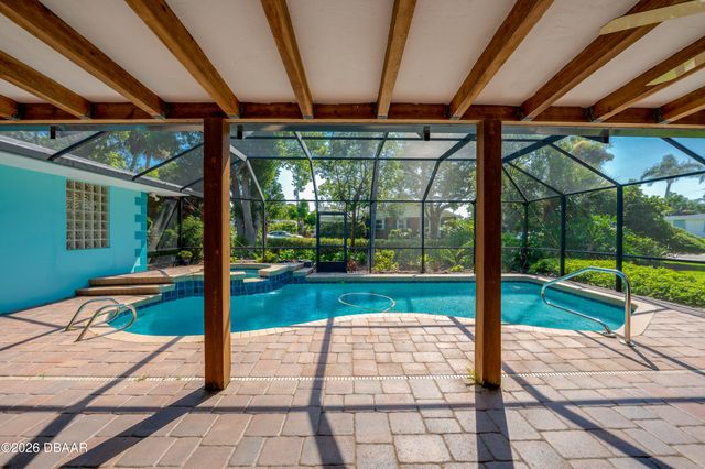 697 John Anderson Drive, Daytona Beach, FL 32124
