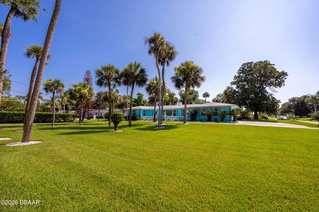 697 John Anderson Drive, Daytona Beach, FL 32124