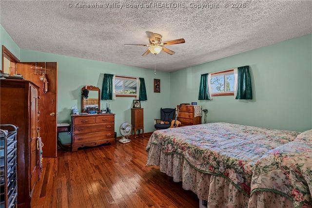116 1st Avenue, Tornado, WV 25202