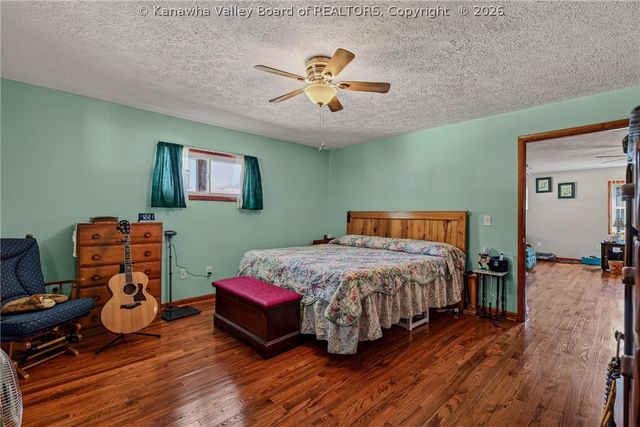 116 1st Avenue, Tornado, WV 25202