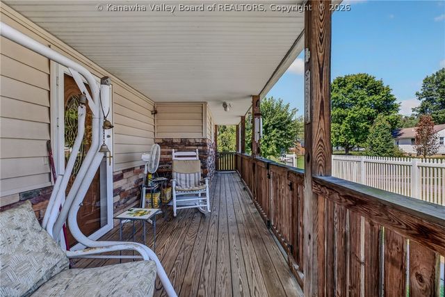 116 1st Avenue, Tornado, WV 25202
