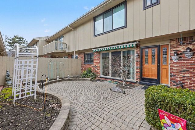 42565 Eldon Avenue 56, Clinton Twp, MI 48038