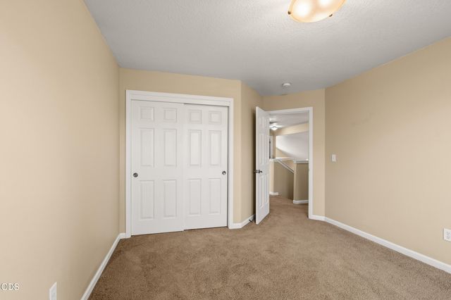 657 Spring Valley Drive, Medford, OR 97501