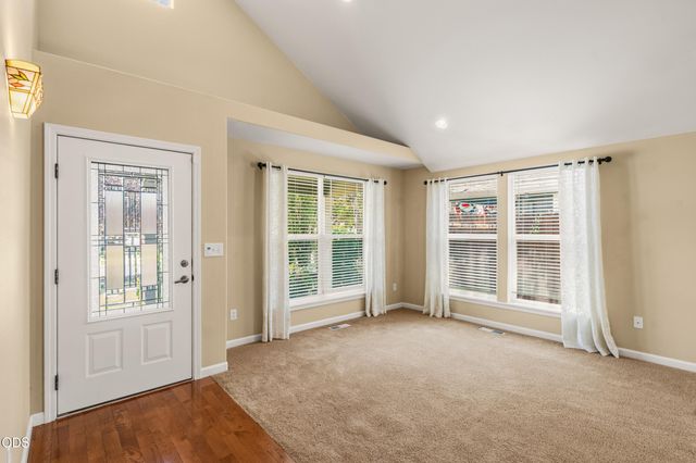 657 Spring Valley Drive, Medford, OR 97501