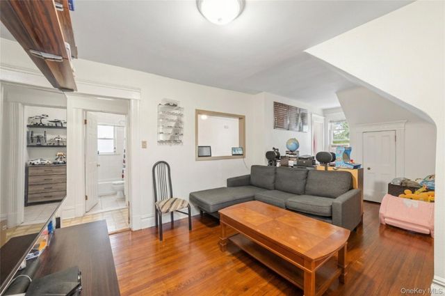 541 N High Street, Mount Vernon, NY 10552