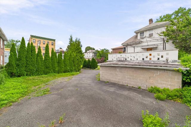 541 N High Street, Mount Vernon, NY 10552