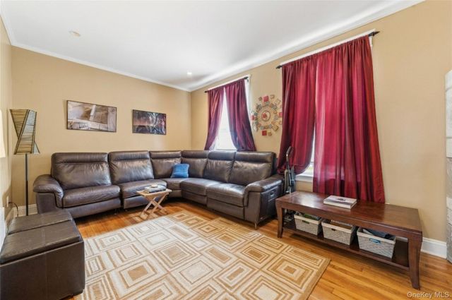541 N High Street, Mount Vernon, NY 10552