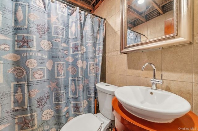 541 N High Street, Mount Vernon, NY 10552