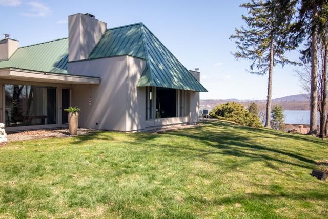 552 Grand Avenue, Newburgh, NY 12550