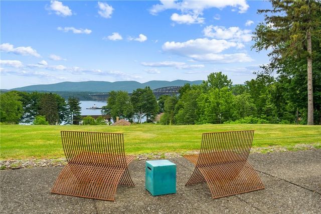 552 Grand Avenue, Newburgh, NY 12550