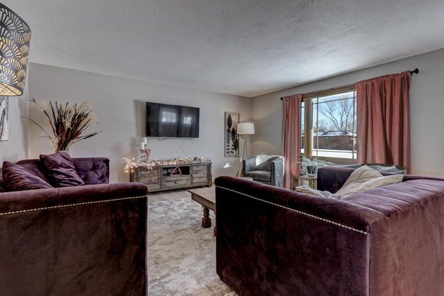 901 SHERIDAN STREET, Kaukauna, WI 54130