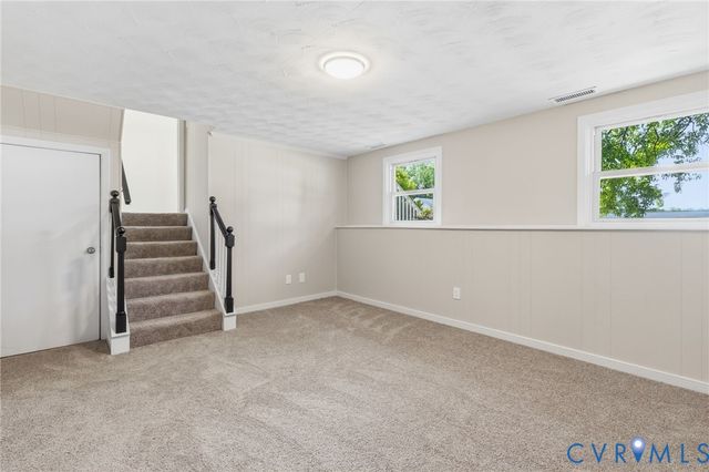 7480 Overlook Dr, Mechanicsville, VA 23111