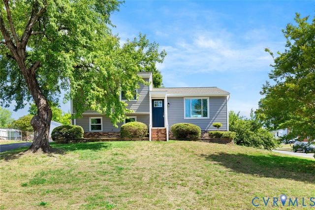 7480 Overlook Dr, Mechanicsville, VA 23111