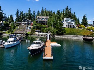 283 Shorewood Ct, Fox Island, WA 98333