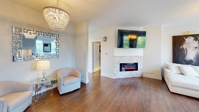1667 Station Park Drive, Grayslake, IL 60030