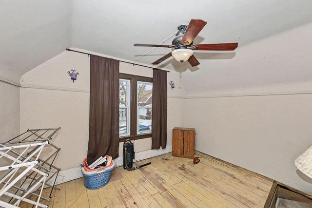 2447 S Burrell STREET, Milwaukee, WI 53207