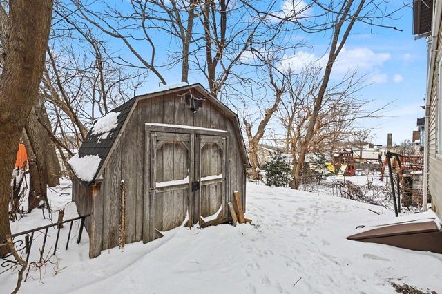 2447 S Burrell STREET, Milwaukee, WI 53207