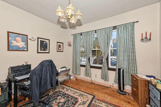 2447 S Burrell STREET, Milwaukee, WI 53207