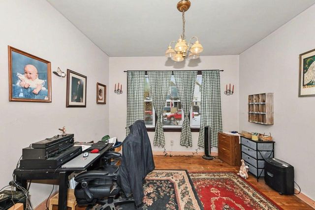 2447 S Burrell STREET, Milwaukee, WI 53207