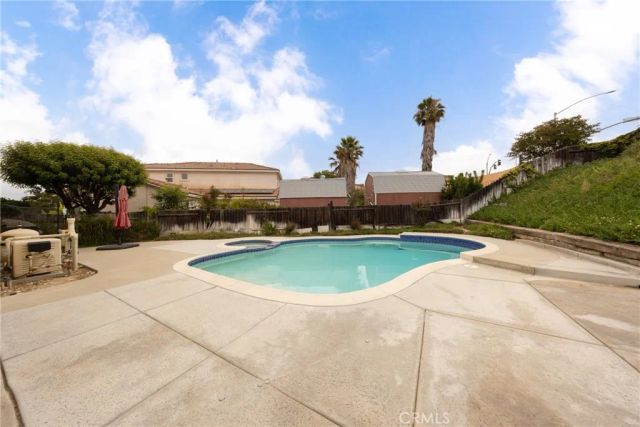 295 E Carol, San Bernardino, CA 92408
