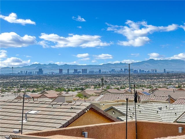 10837 Knickerbocker Avenue, Las Vegas, NV 89166