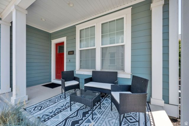 11161 S CHEVIOT HILLS LN, South Jordan, UT 84009