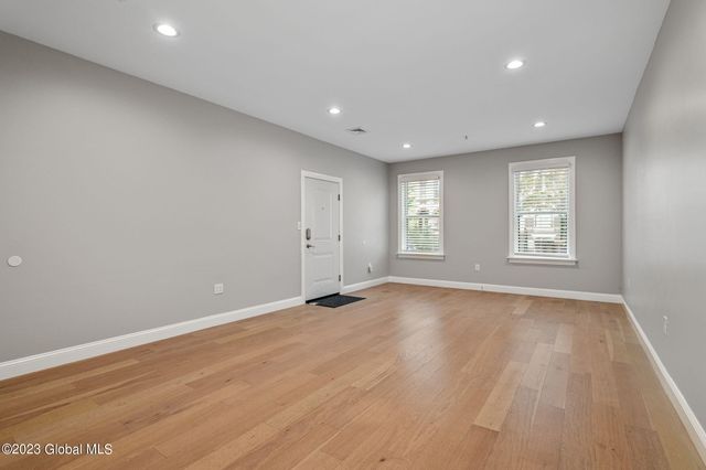 364 Madison Avenue 2nd Floor, Albany, NY 12210