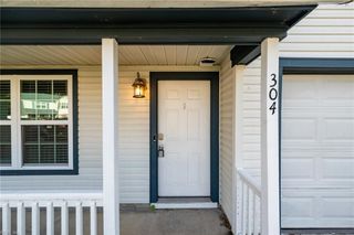 304 Jacks PL, Newport News, VA 23608