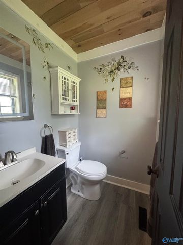 1402 Stage Road, Hartselle, AL 35640