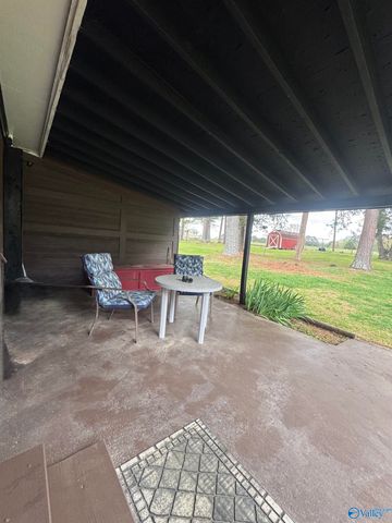 1402 Stage Road, Hartselle, AL 35640