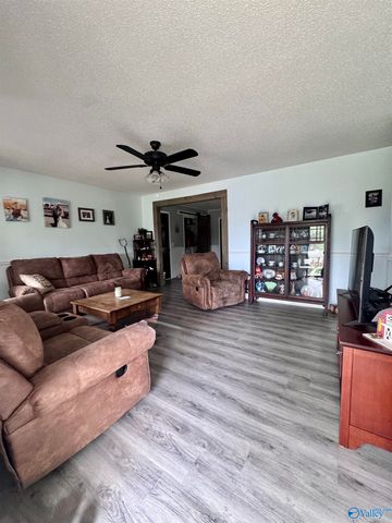 1402 Stage Road, Hartselle, AL 35640