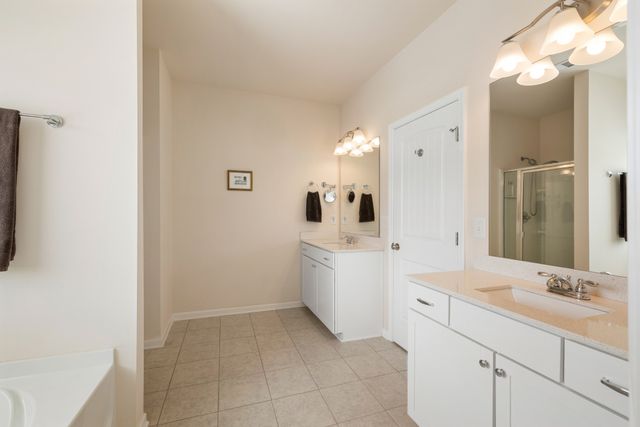 341 Geneva Ln, Columbia, TN 38401