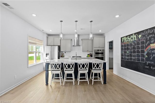 5634 Clouds Harbor Trail, Clemmons, NC 27012