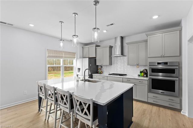 5634 Clouds Harbor Trail, Clemmons, NC 27012