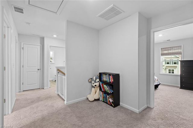 5634 Clouds Harbor Trail, Clemmons, NC 27012